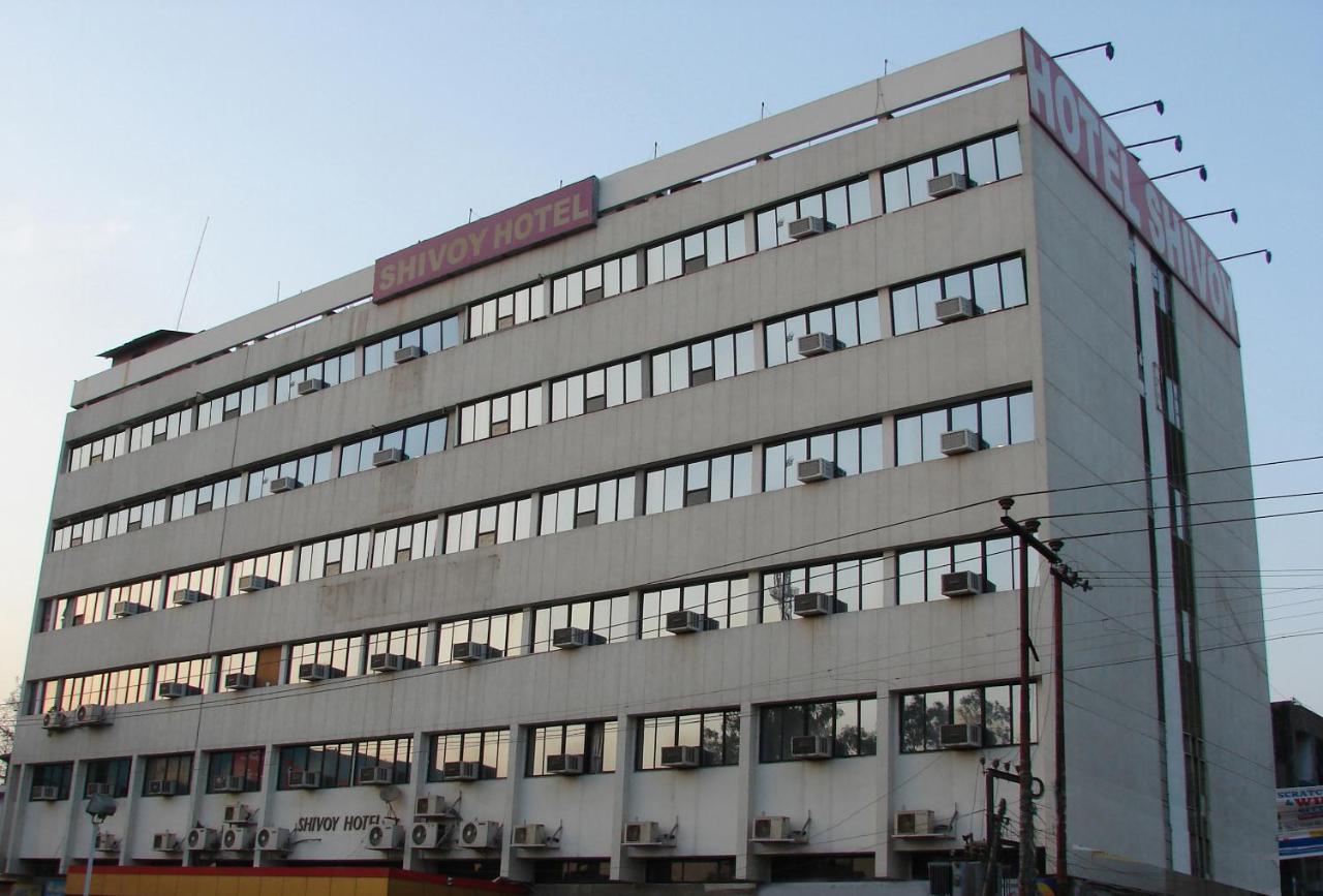 Shivoy Hotel Gorakhpur Dış mekan fotoğraf